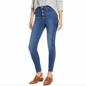 Madewell High Rise Button Front Skinny
Jeans (Daventry)